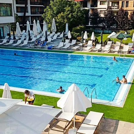 Love Suite * بانسكو